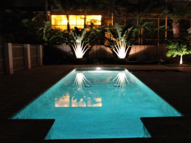 2 Bedroom Siesta Key Vacation Cottage Plus Den.